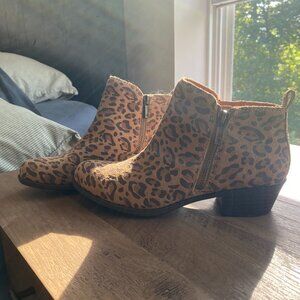 Lucky Brand Basel Bootie Leopard Print Size 6